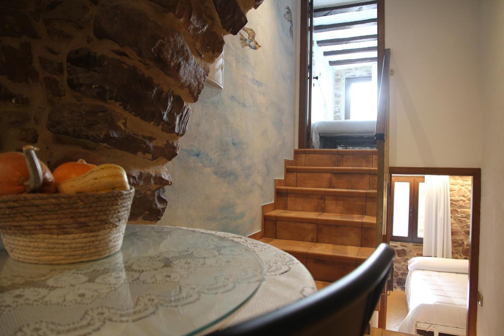 Casa Rural Rustica "El Colmenar" Para Parejas, Familias O Amigos A La Montana Chovar 외부 사진